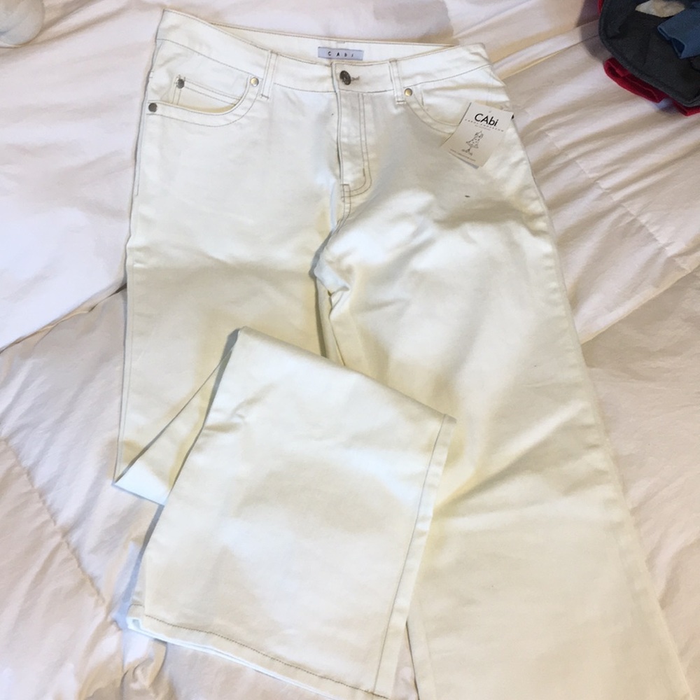 CAbi Carol Anderson. White. NEVER WORN.